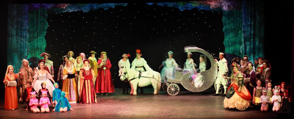 Cinderella Pantomime Broxbourne: Cinderella with Coach and Pony going to the Ball